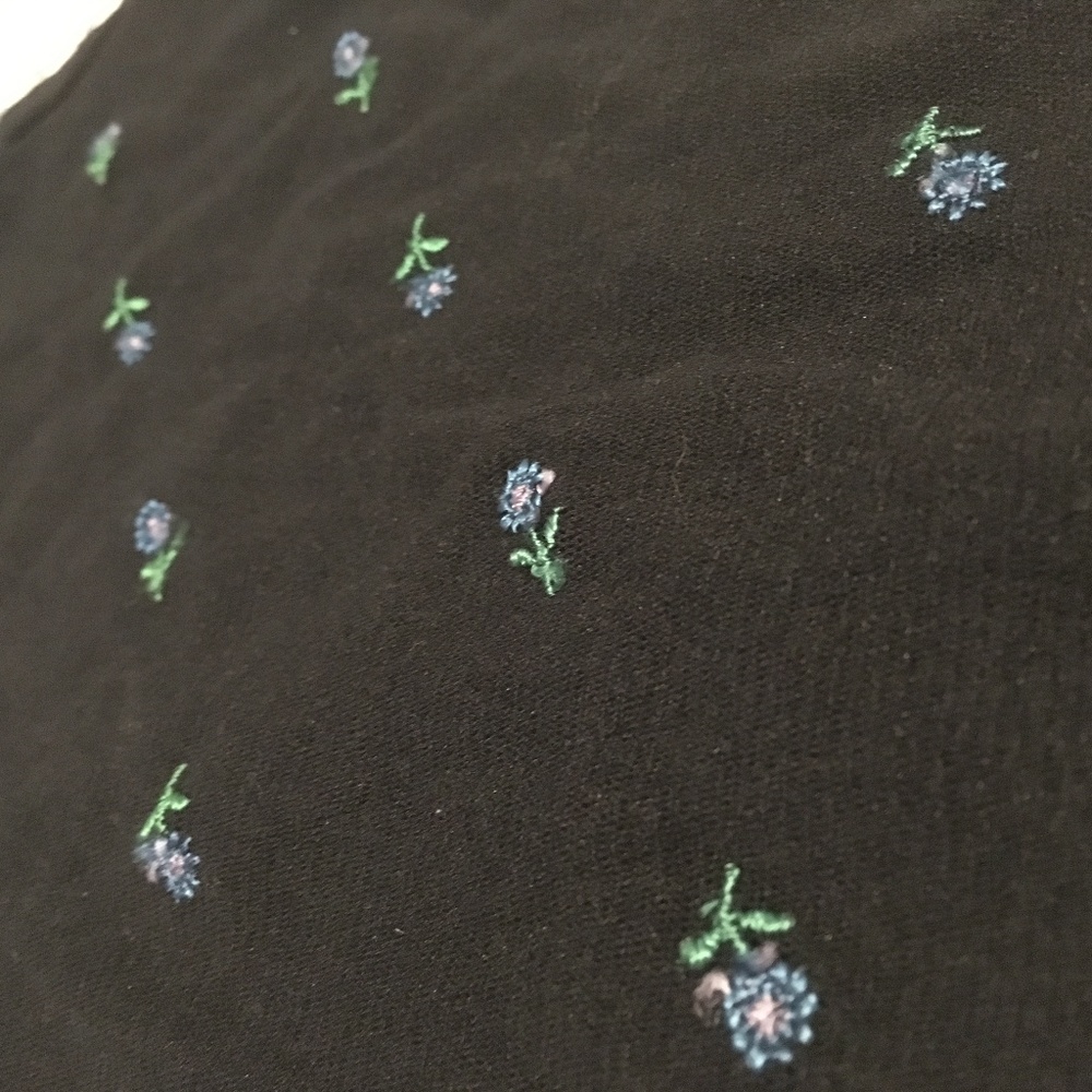 Mesh Top with Flower Detailing and Lettuce Hem